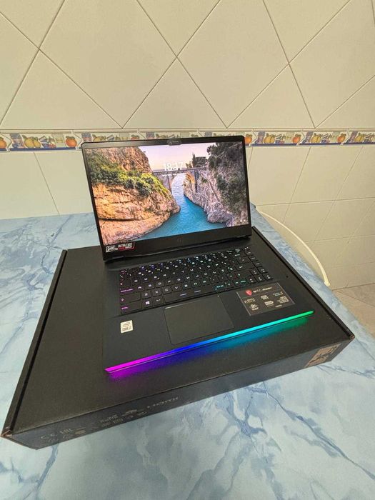 MSI GE66 Raider 10UE-057PT – i7 / RTX 3060 / 32GB / 1TB / 240Hz