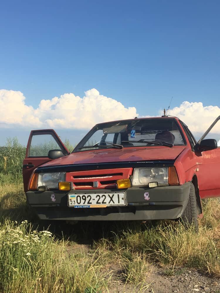 Продам ваз 2109.