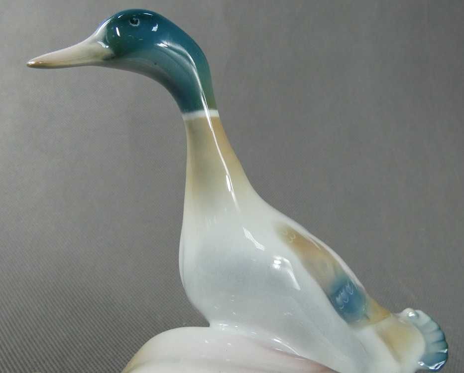 Figura porcelana para kaczek ZSOLNAY Węgry KACZKA