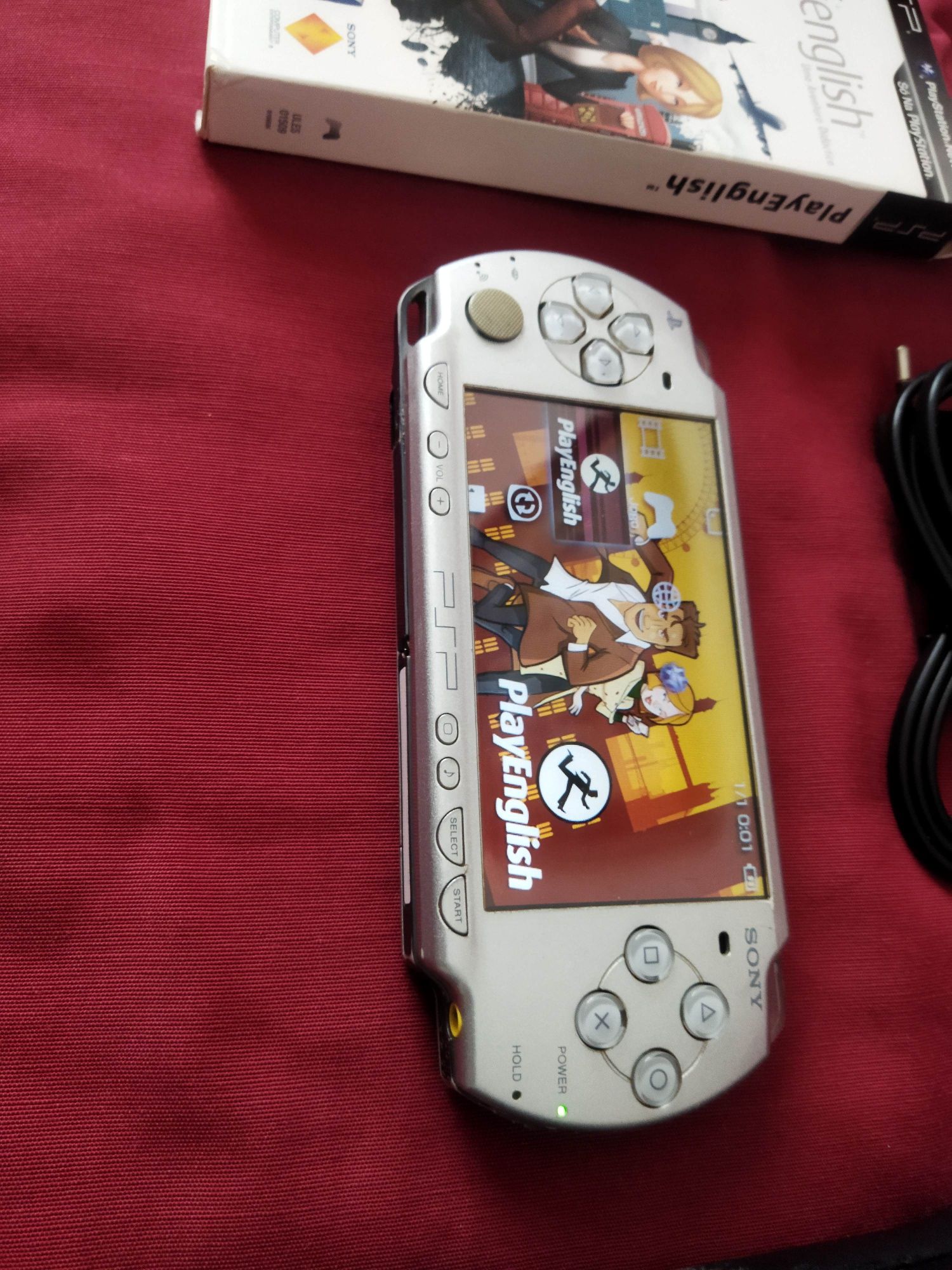 Sony PlayStation portátil PSP em bom estado silver/cinza original