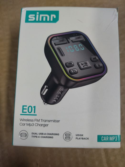 Transmiter FM z ładowarką