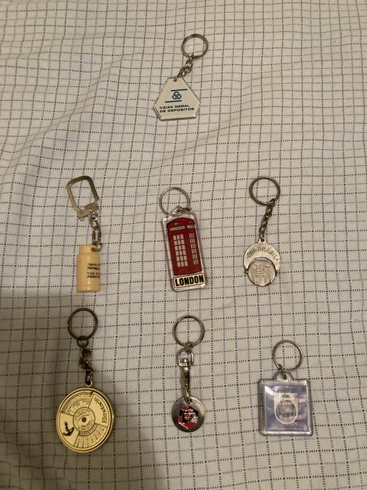 30 porta-chaves coleção 1,5 euros cada