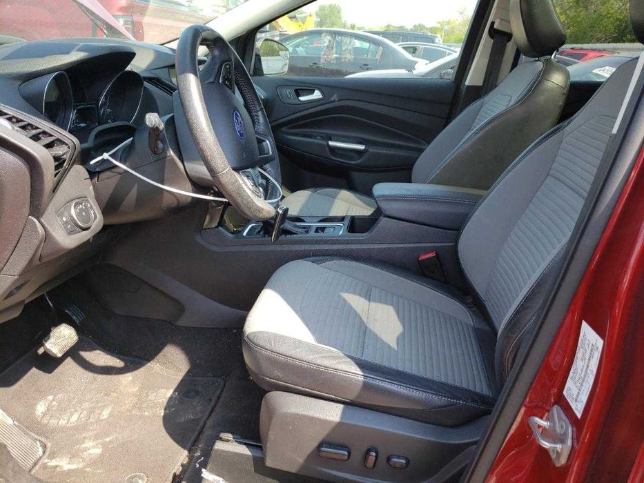 2019 Ford Escape Titanium срочно