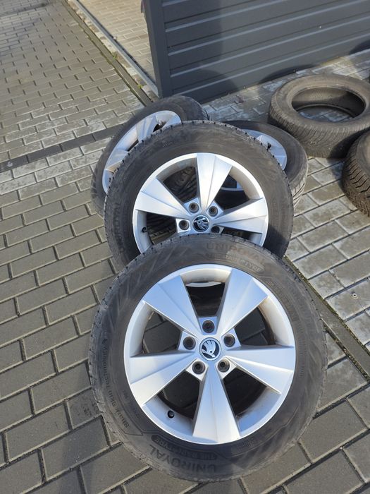 Komplet kół UNIROYAL Rainsport 5 205/55 R16 5x112 Skoda Vw Audi Seat