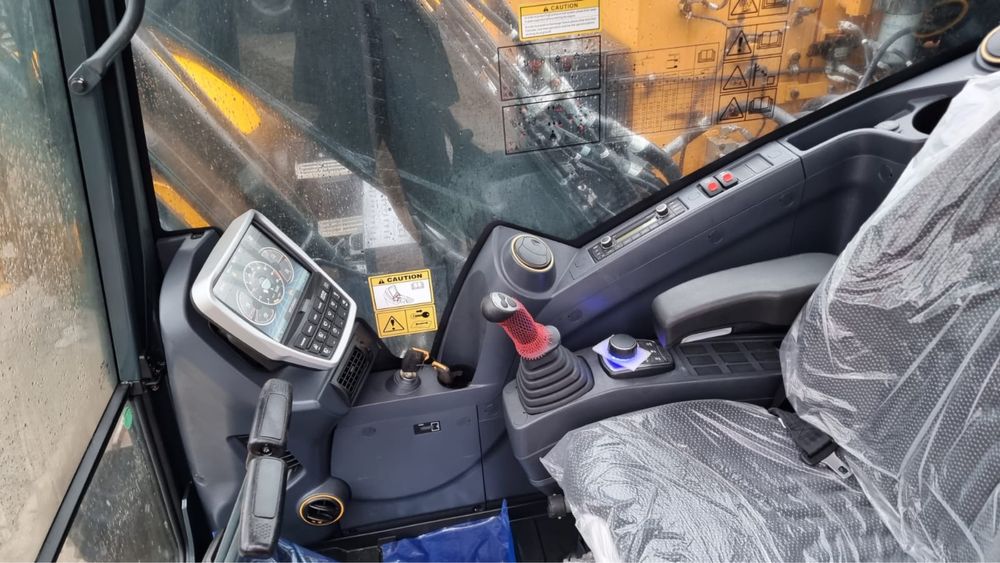 Новый экскаватор Hyundai HX 140 D , 2025 -2026 г