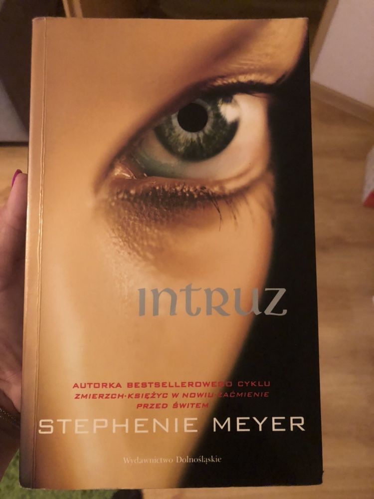 Intruz Stephanie Meyer