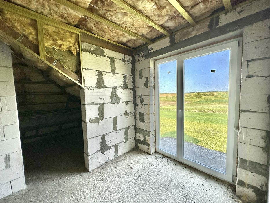 Продаж будинку біля Самбора (Воютичі)