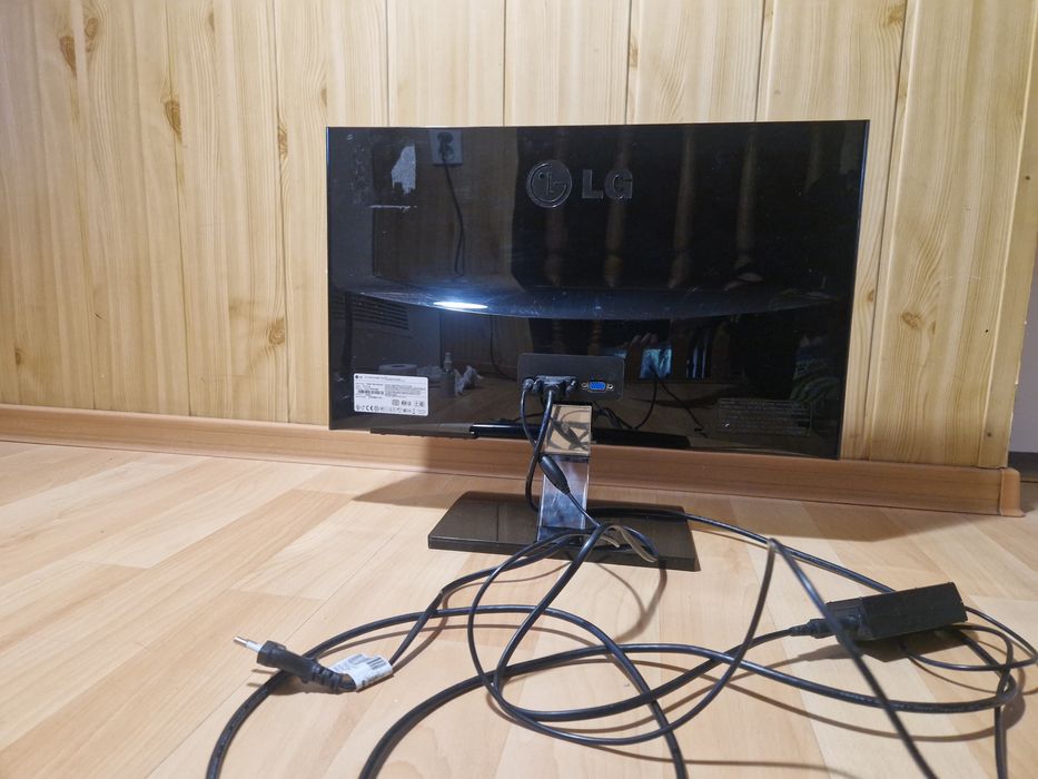 Monitor 21,5 " cale LG
