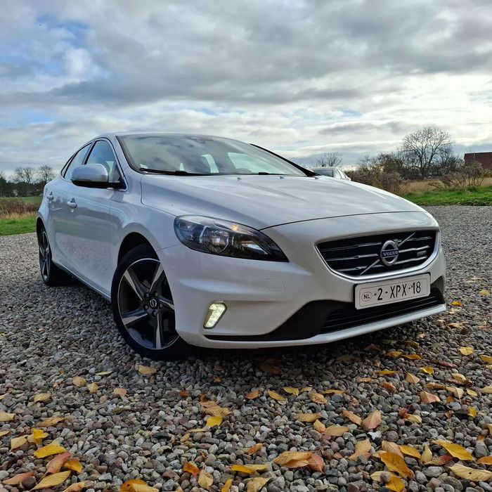 Volvo V40 2.0 Rezerwacja*