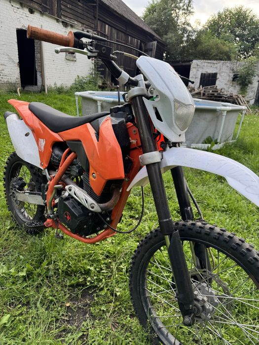 Cross barton 150cc BTS
