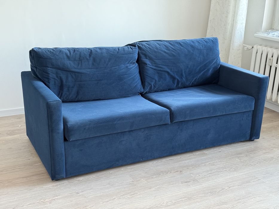 Sofa Włoska Kanapa Łóżko do spania rozkładana 160x200 Niebieska