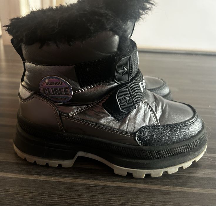 Buty zimowe dla dziewczynki Clibee futerko rozmiar 29