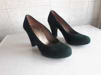 Sapatos de senhora cor verde em camurça Como NOVOS tamanho 37