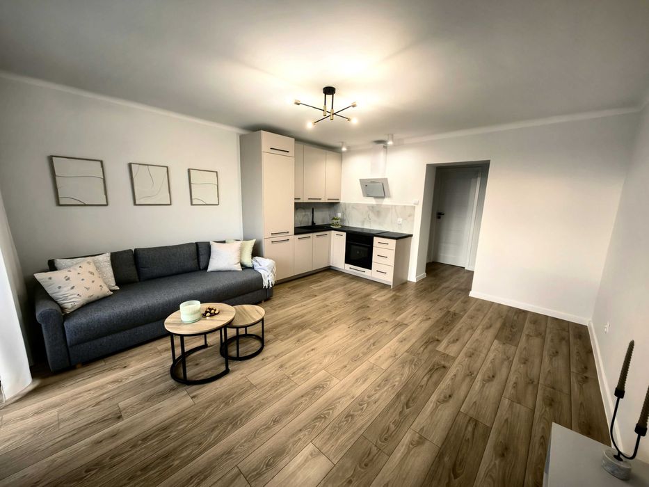 Mieszkanie 3-pokojowe z balkonem, po generalnym remoncie!