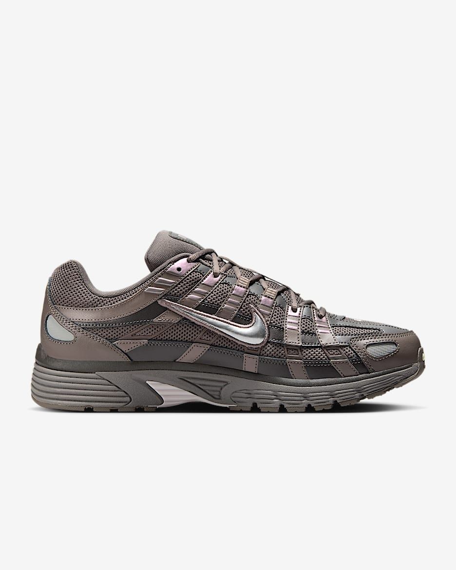 Оригінальні чоловічі кросівки Nike P-6000