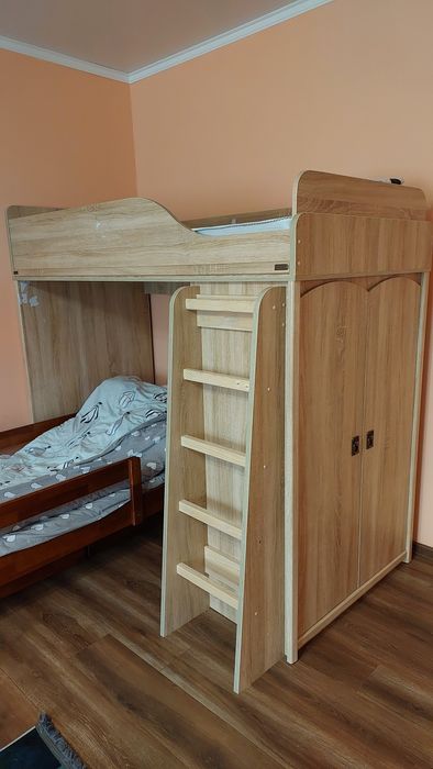 Майже нові Меблі у дитячу