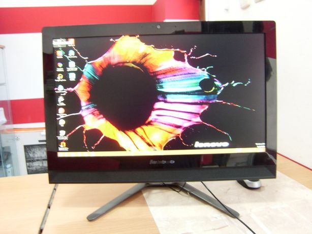 Komputer z monitorem LENOVO c40-30 i3 1TB 4GB RAM Windows 8.1
