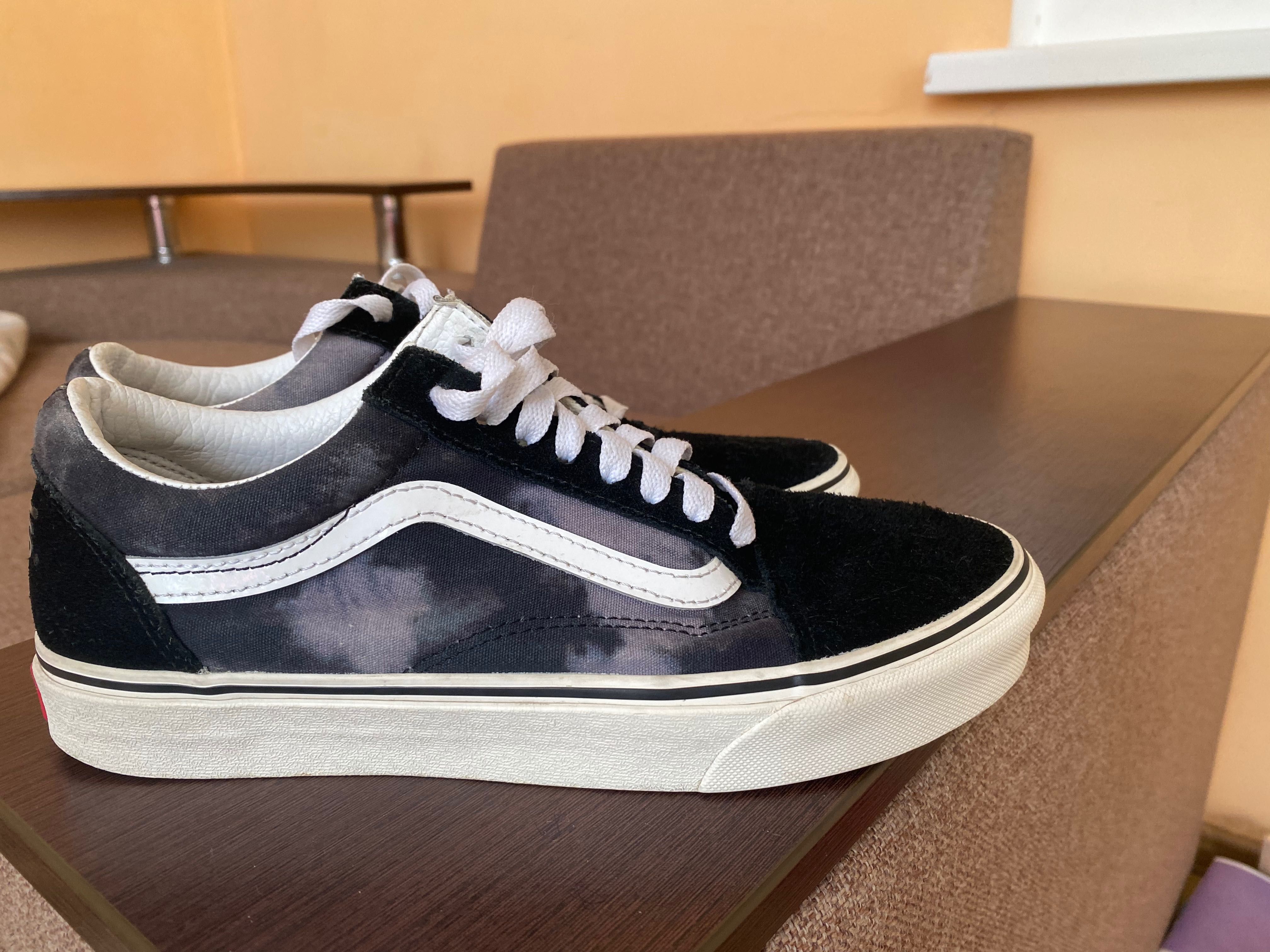 Оригінальні кеди Vans