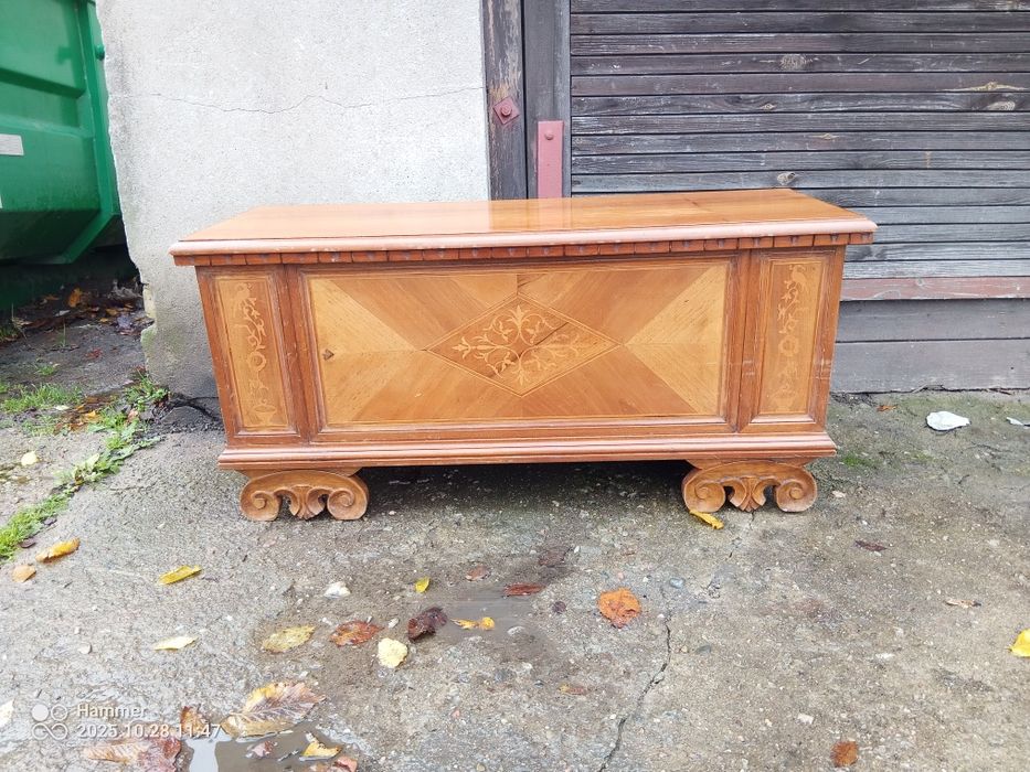 Skrzynia kufer ławka