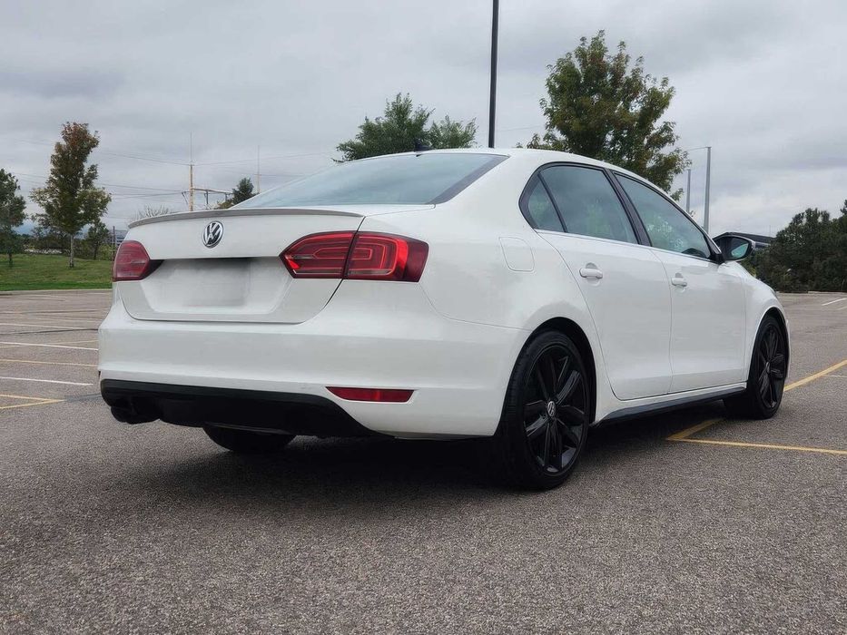 Volkswagen Jetta GLI Autobahn      2014