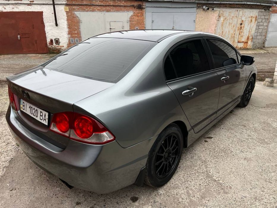 Продам Honda Civic 4d