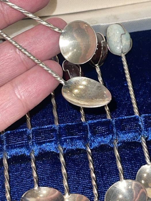 Набор коктейльных и кофейных ложечек.натуральные камни.