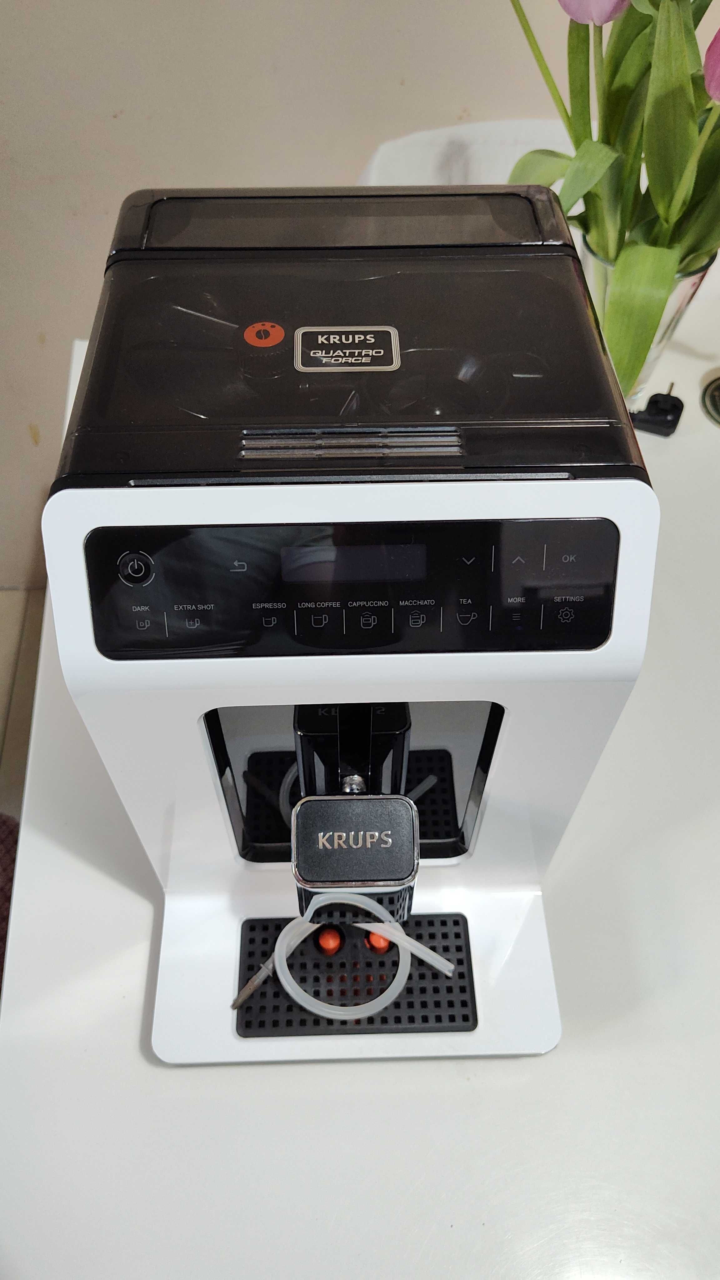 Ekspres automatyczny Krups Evidence Plus EA89 + wężyk