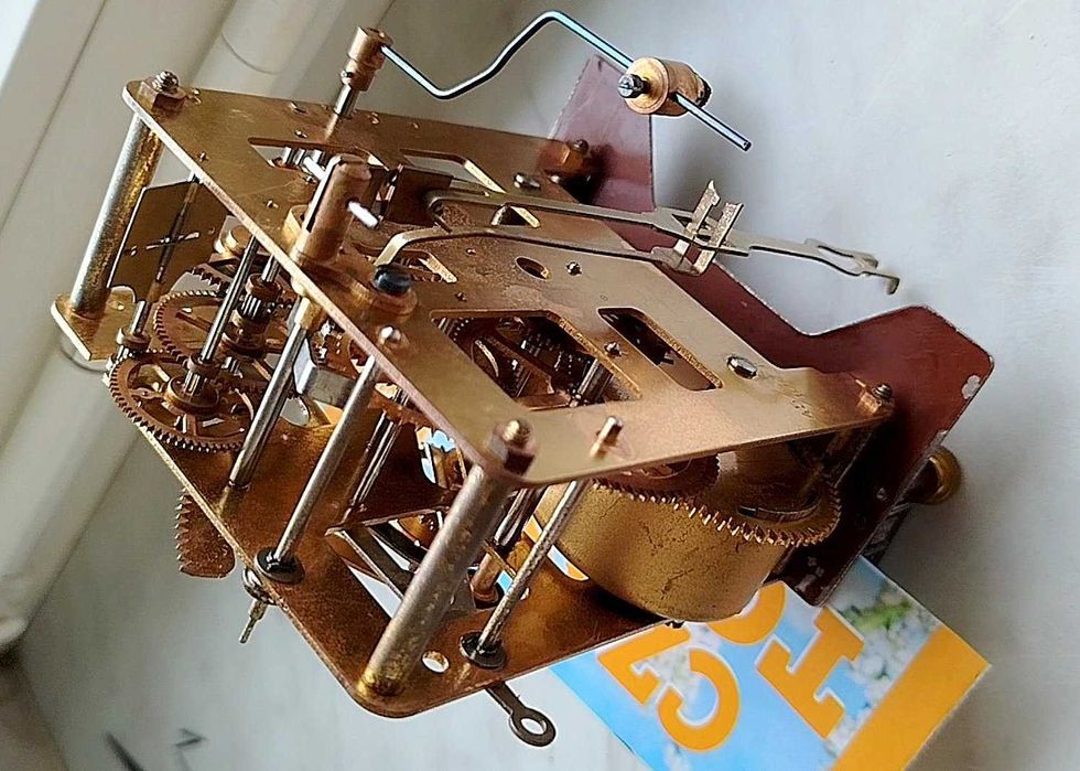 Zegar wiszący MAUTHE 1935r. ładny stan.