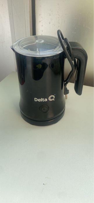 Batedor de leite da Delta Q por 15.00