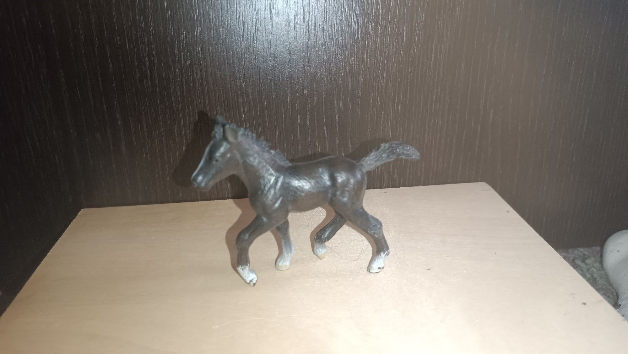 figurki koni schleich