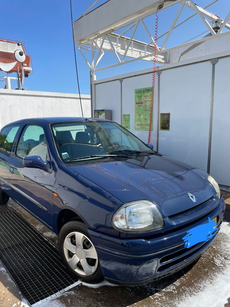 Renault Clio- 1999 - Pronto para andar