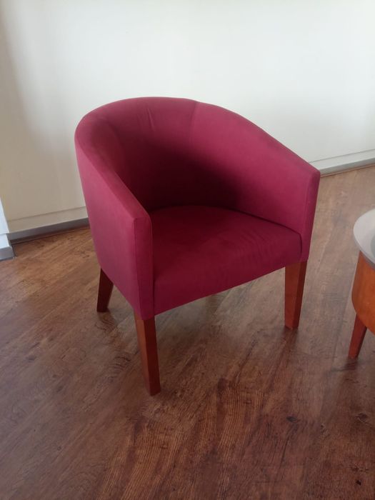 Vende-se poltrona 80€ cada