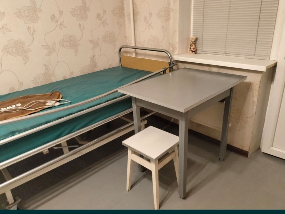 Кімната довгостроково і тимчасово