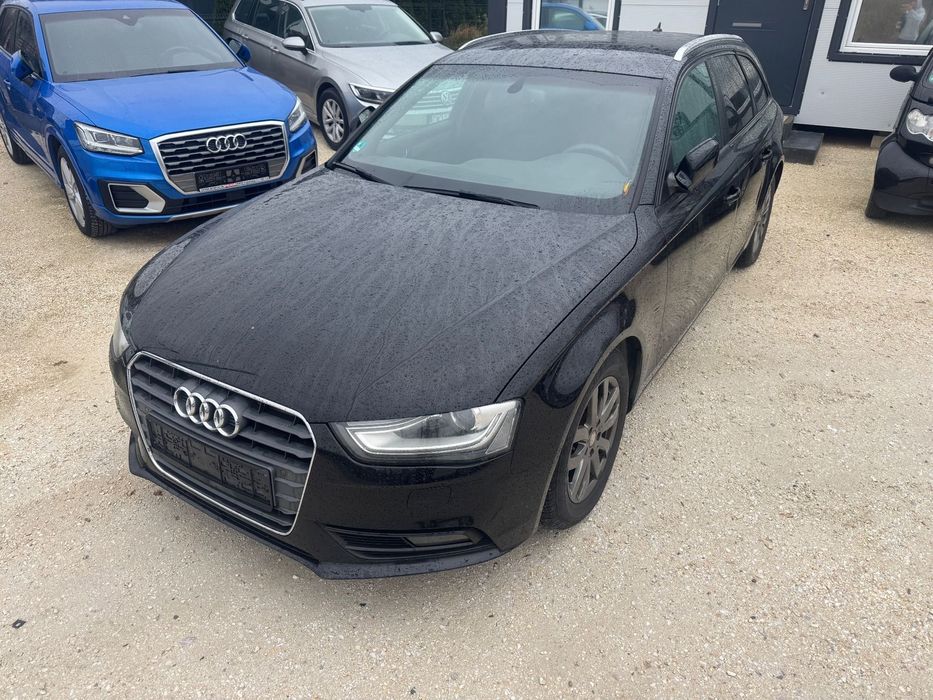 Audi A4 Avant OKAZJA Navi WEBASTO Automat Alufelgi Parktronik