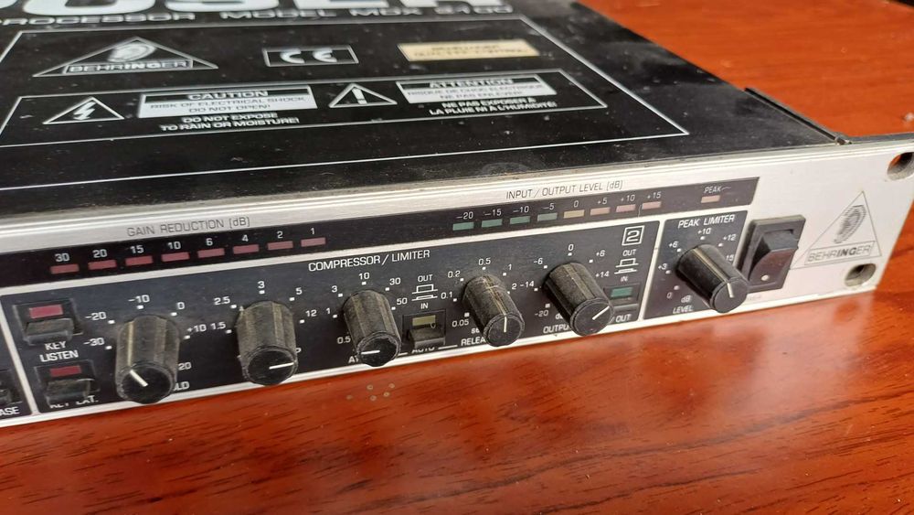 Behringer Composer MDX2100