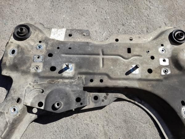 Charriot frente RENAULT Laguna III (BT0/1)