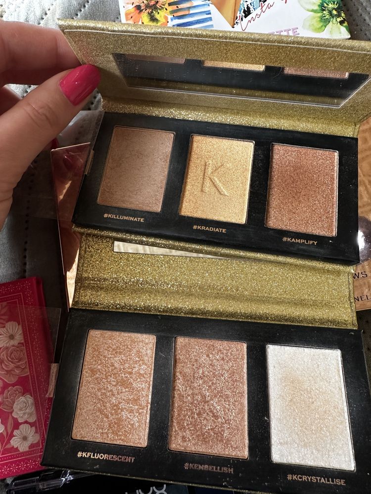 Paleta rozświetlaczy Makeup revolution Kitulec
