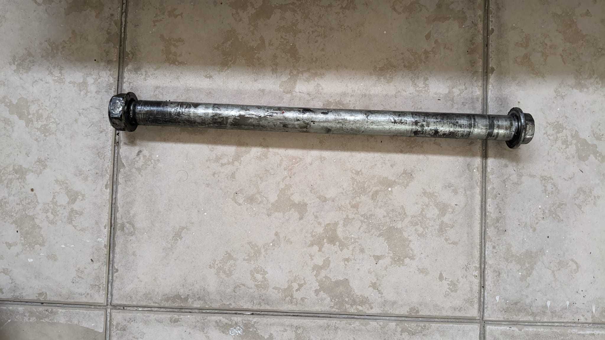 Peças CBR 600 F4i Pinças Cubos Cremalheira eixooutros (preços na descr