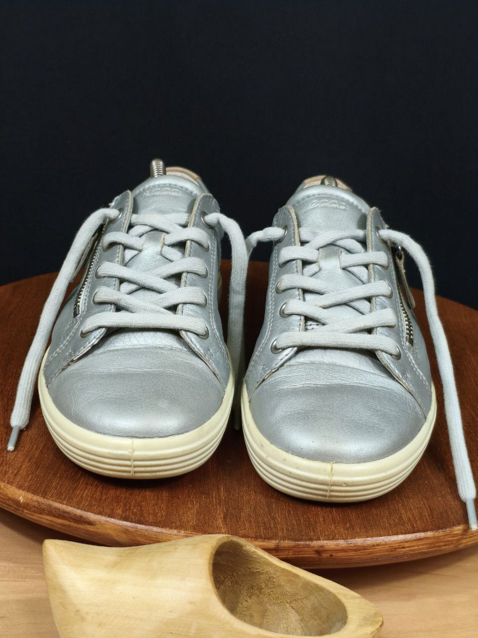 Buty r.39 Ecco Soft damskie skorzane srebrne