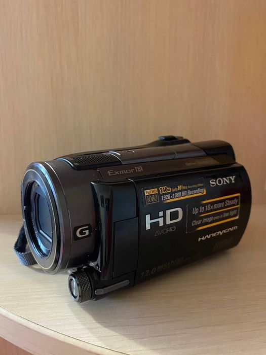 Видеокамера Sony