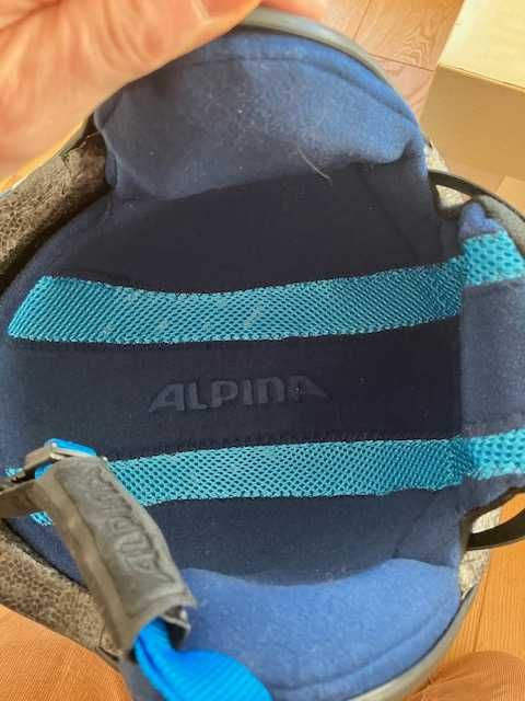 Kask juniorski Alpina z goglami 4F