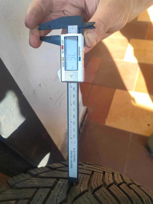 Opony z felgami Michelin Alpina  195/65/ R15