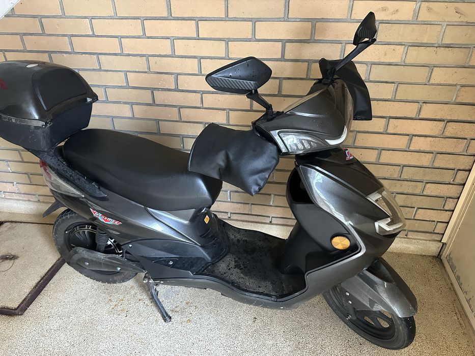 Scooter / Moto eletrica Megabike Star (ultimo Preço )