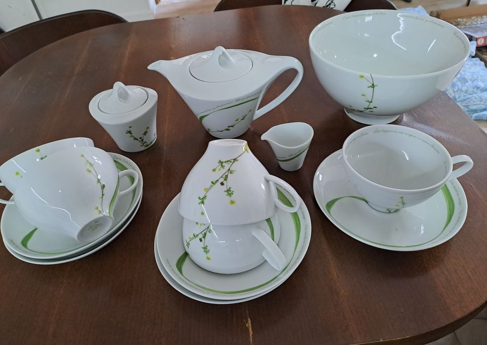 Serviço Chá Spal "Os amores eternos de Pedro e Inês"