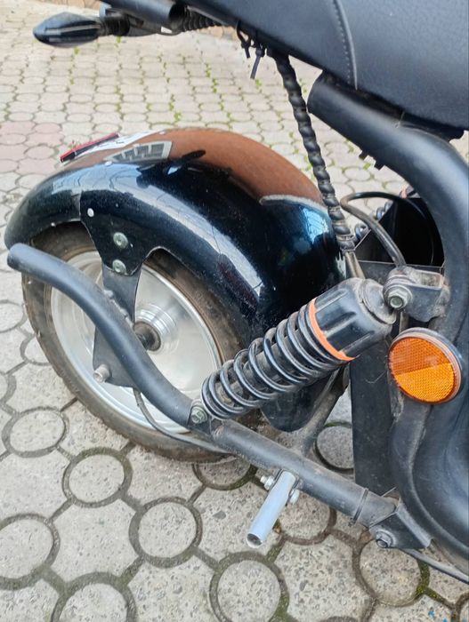 Електроскутер в гарному стані. Майже новий