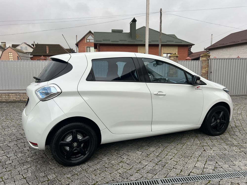 Renault   Zoe   .