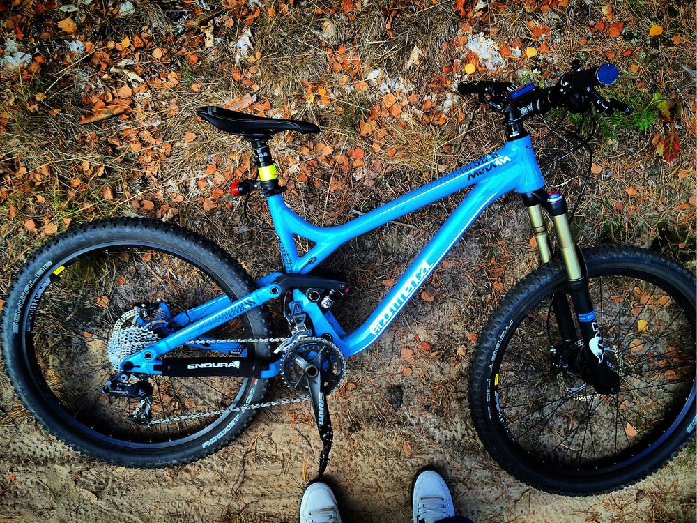 Commencal Meta AM 2012 allmountain trail enduro