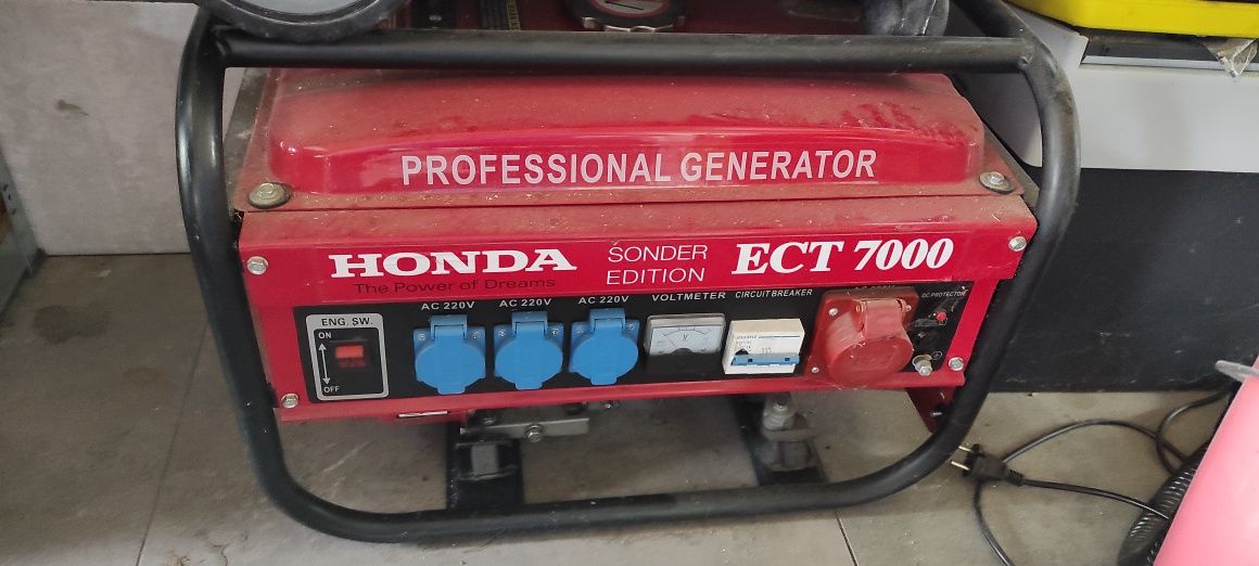 Agregat honda ECT 7000