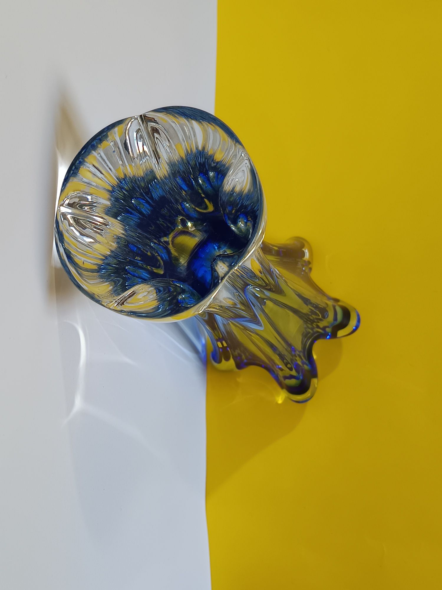 Jarra azul vidro
