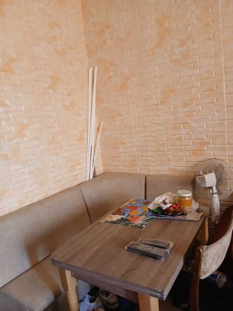 Продам кімнату в гуртожитку, Раково